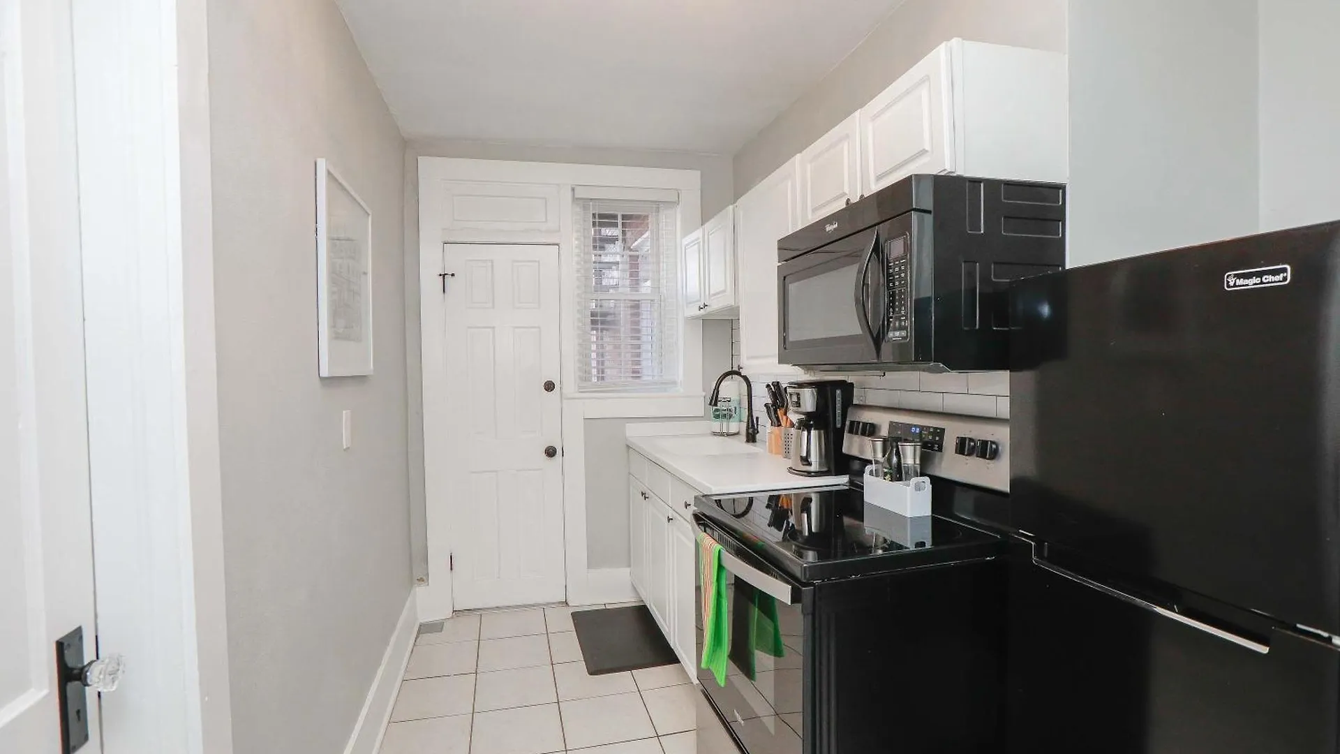 Sojourn At Colley Manor Unit 1 Sleeps 4 Apartment Norfolk 0*,  United States