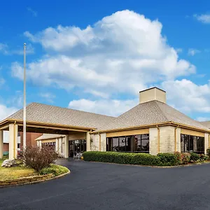 2* Hotel Econo Naval Station